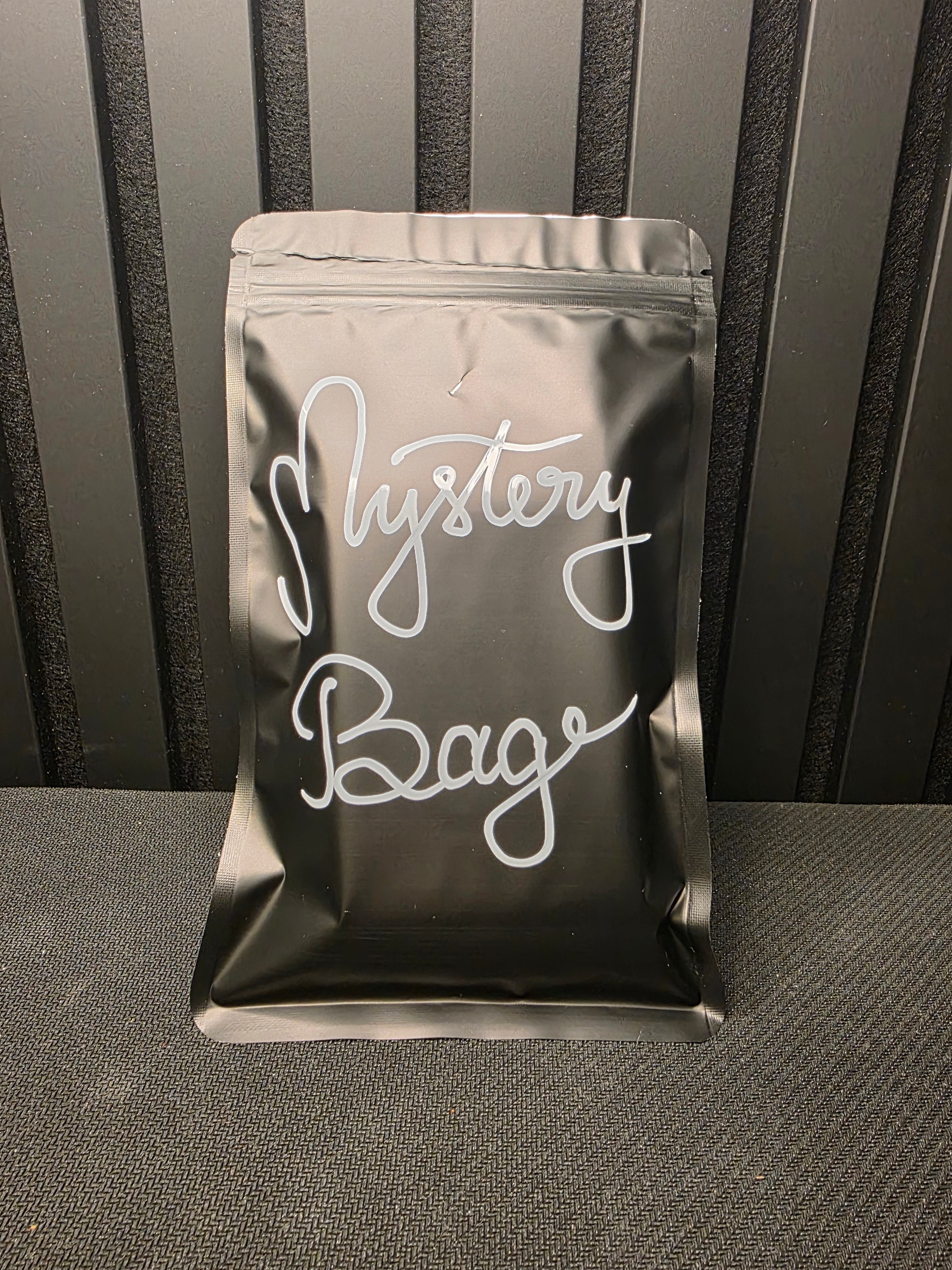 Mystery Booster Bag (8 Booster) [Pokémon]